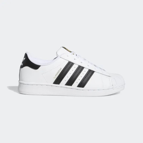 adidas Shoes - Adidas superstar shoes